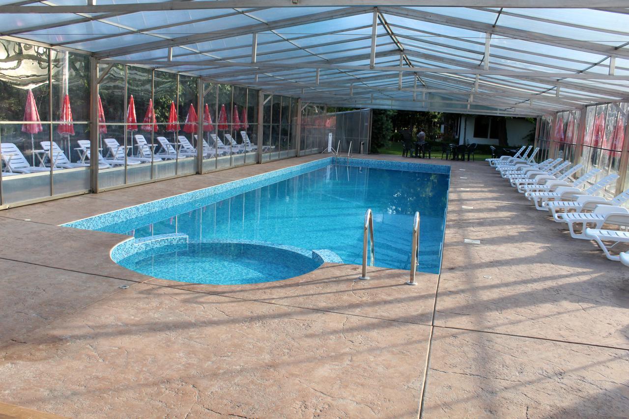 Hotel Divetsite Sliven Bagian luar foto