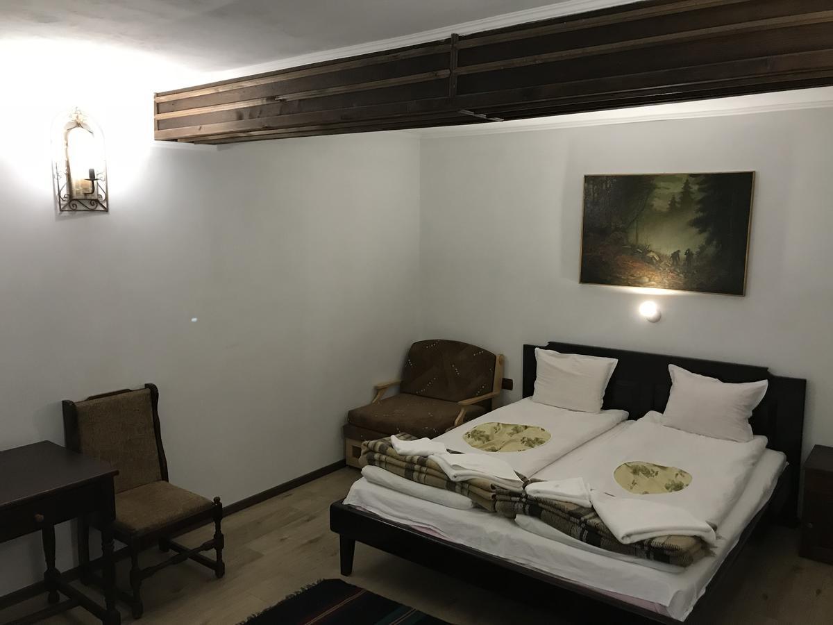 Hotel Divetsite Sliven Bagian luar foto