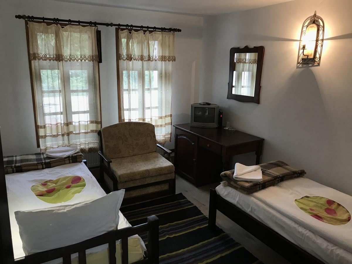 Hotel Divetsite Sliven Bagian luar foto